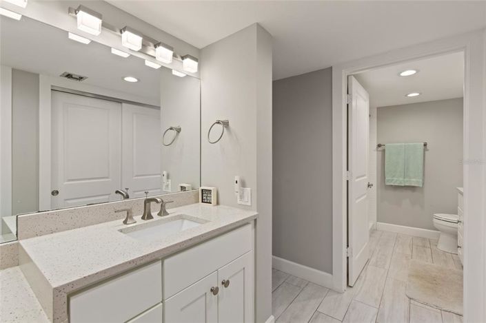 Image No.26-2 Bed Property for sale