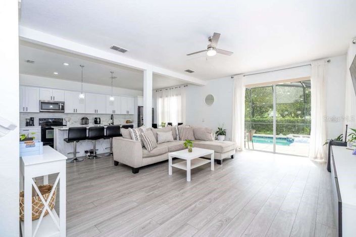Image No.19-4 Bed Property for sale