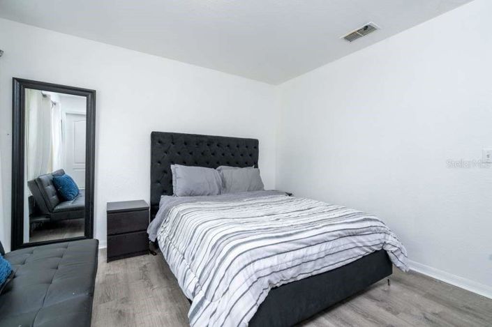 Image No.50-4 Bed Property for sale