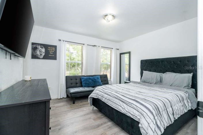 Image No.53-4 Bed Property for sale