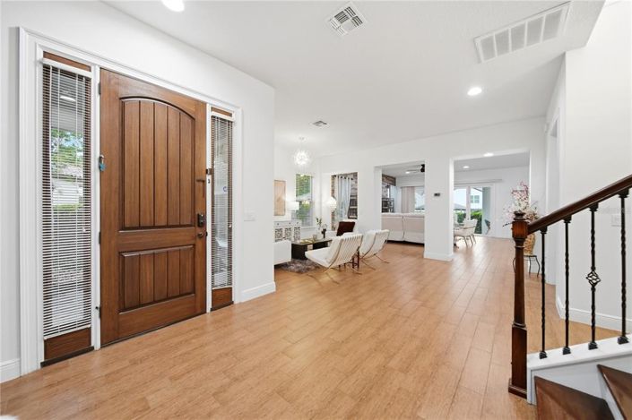 Image No.7-5 Bed Property for sale
