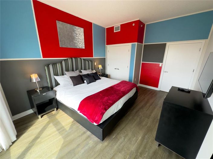 Image No.6-2 Bed Property for sale