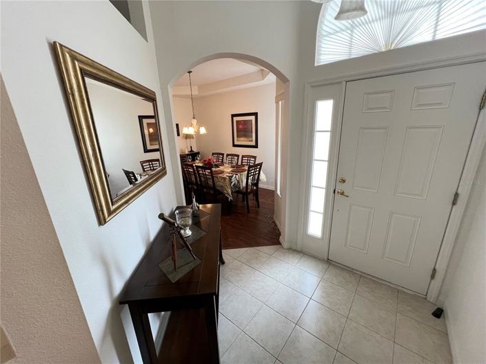 Image No.4-4 Bed Property for sale