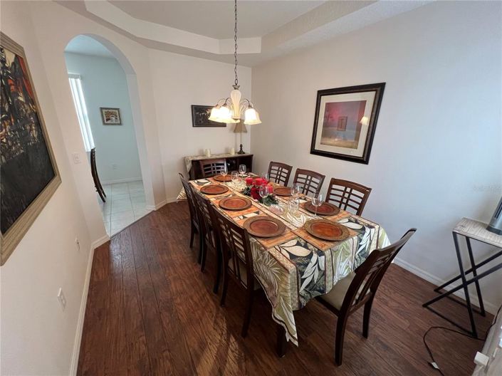 Image No.5-4 Bed Property for sale