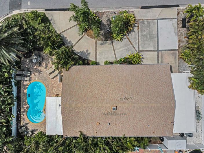 Image No.24-2 Bed Property for sale