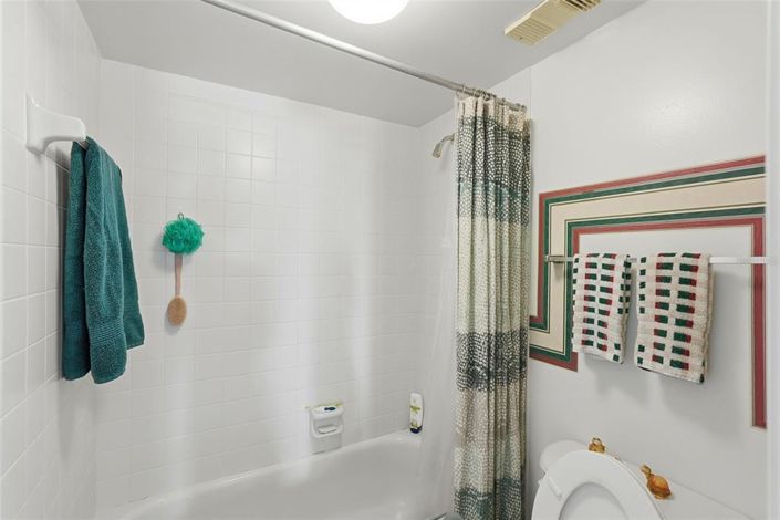 Image No.17-1 Bed Property for sale
