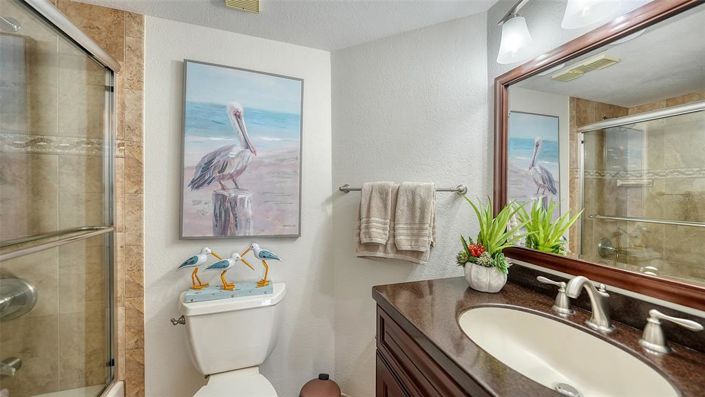 Image No.24-2 Bed Property for sale