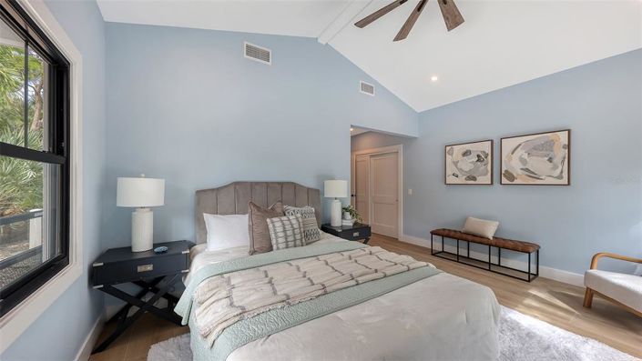 Image No.49-4 Bed Property for sale