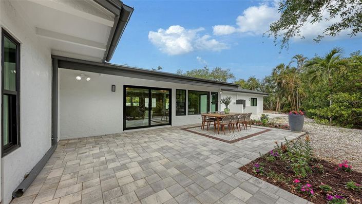 Image No.53-4 Bed Property for sale