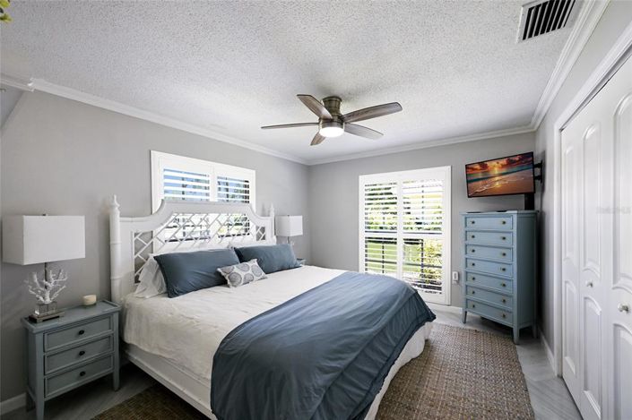 Image No.29-3 Bed Property for sale