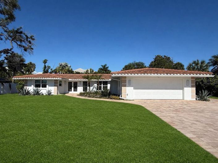 Image No.2-3 Bed Property for sale