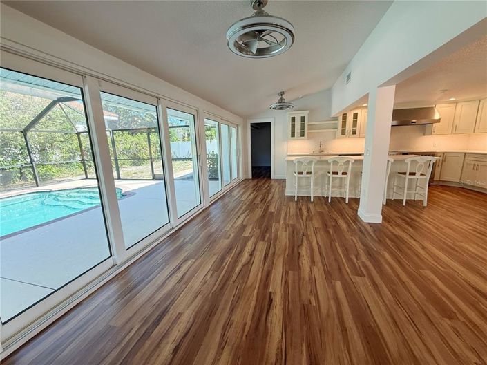 Image No.24-3 Bed Property for sale