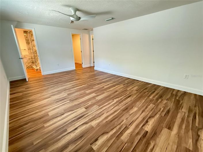 Image No.35-3 Bed Property for sale