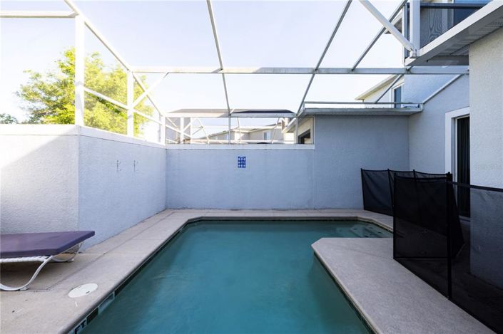 Image No.40-4 Bed Townhouse for sale