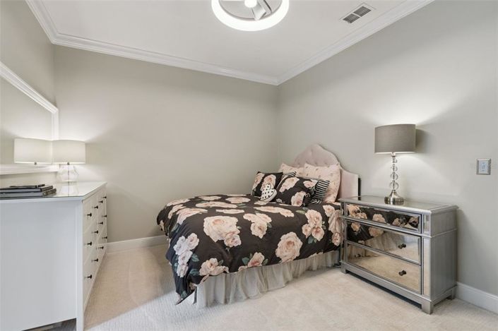 Image No.32-4 Bed Property for sale
