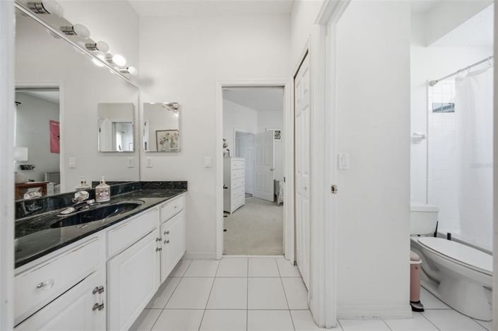 Image No.30-4 Bed Property for sale