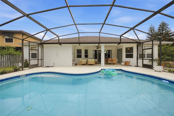 Image No.40-4 Bed Property for sale