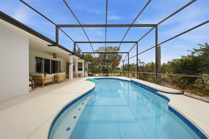 Image No.42-4 Bed Property for sale