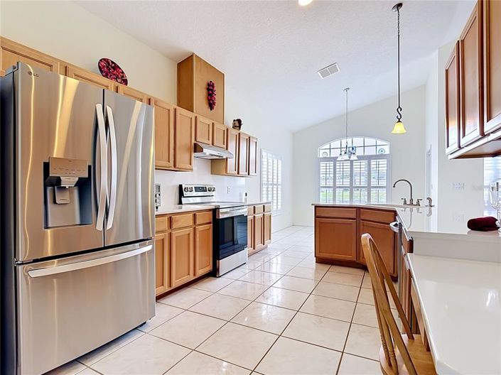 Image No.5-3 Bed Property for sale