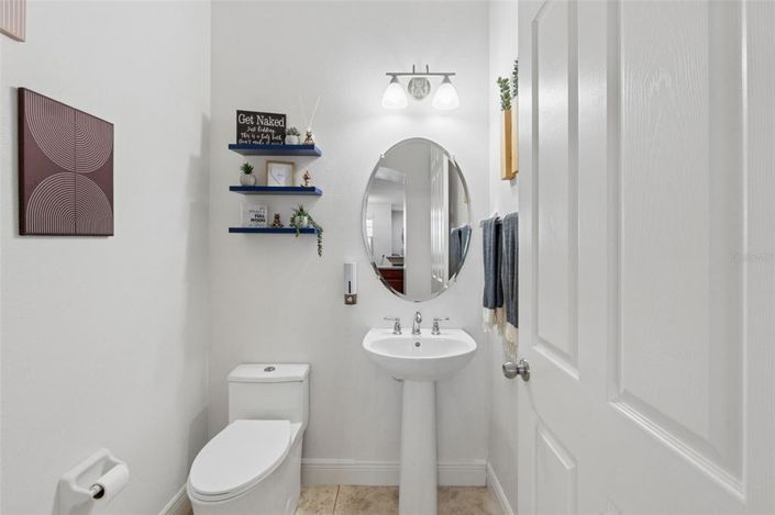Image No.19-5 Bed Property for sale