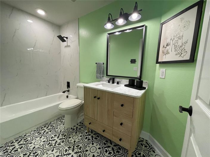 Image No.35-3 Bed Property for sale
