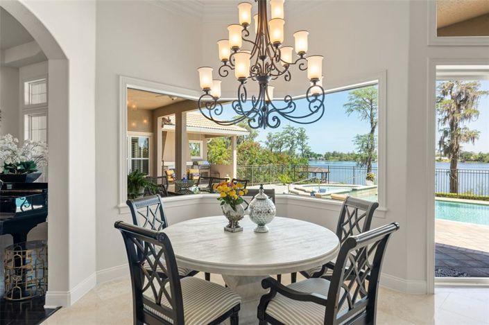Image No.43-4 Bed Property for sale