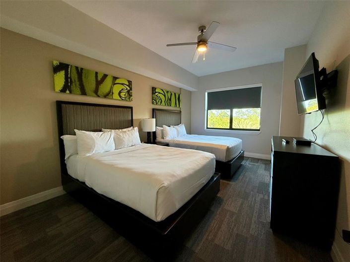 Image No.17-2 Bed Property for sale