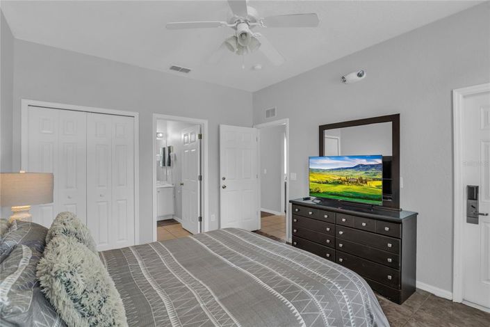 Image No.7-4 Bed Townhouse for sale