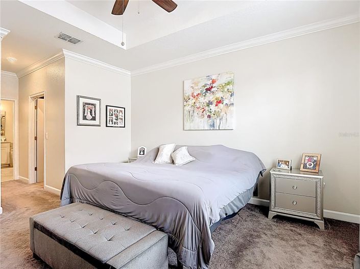 Image No.37-4 Bed Townhouse for sale