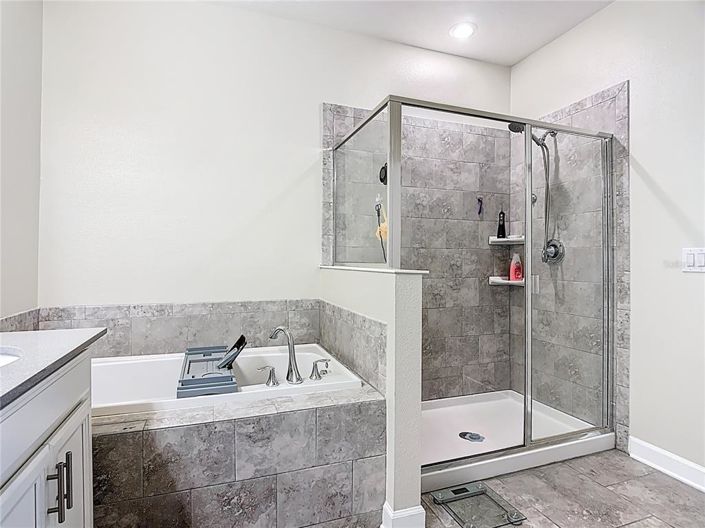 Image No.40-4 Bed Townhouse for sale