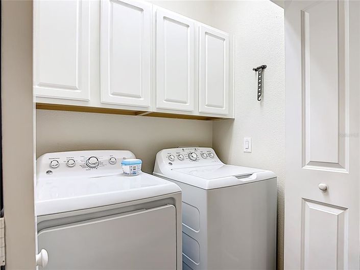 Image No.42-4 Bed Townhouse for sale