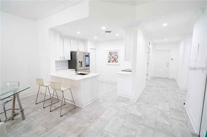 Image No.3-3 Bed Property for sale