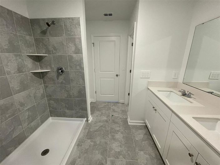 Image No.29-4 Bed Property for sale