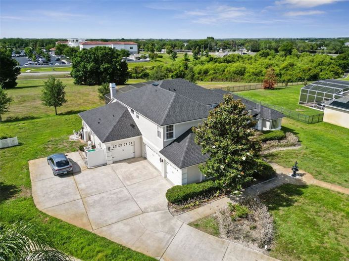 Image No.3-5 Bed Property for sale