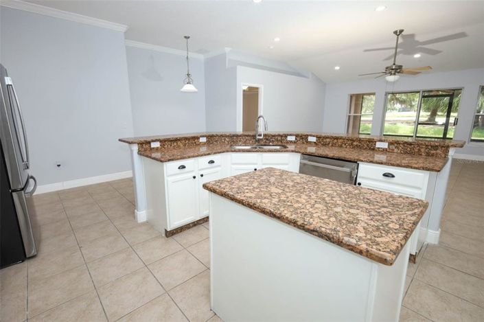 Image No.15-Propriété de 4 chambres à vendre à Kissimmee