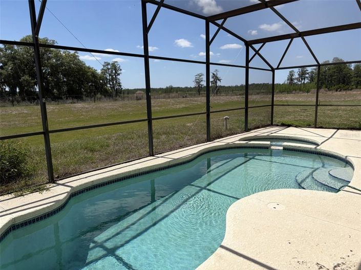 Image No.21-5 Bed Property for sale