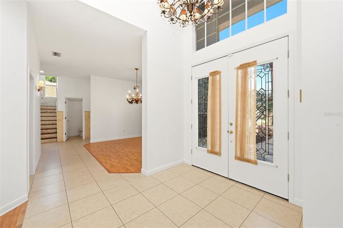 Image No.9-5 Bed Property for sale