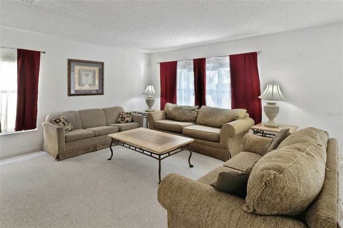 Image No.6-4 Bed Property for sale