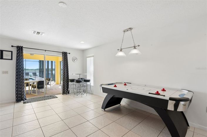 Image No.19-5 Bed Property for sale