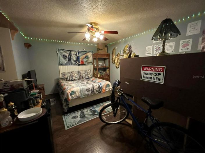 Image No.9-Propriété de 4 chambres à vendre à Kissimmee