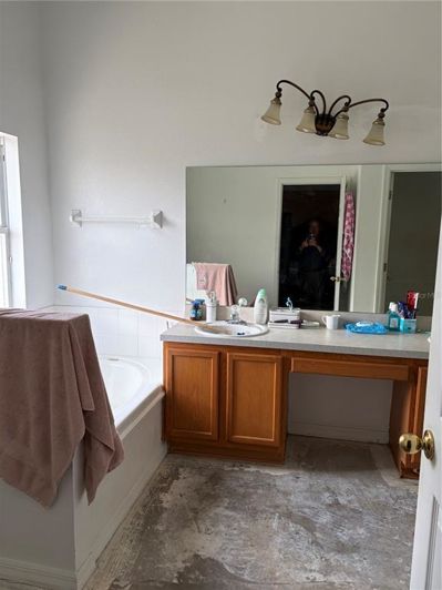 Image No.8-Propriété de 4 chambres à vendre à Kissimmee