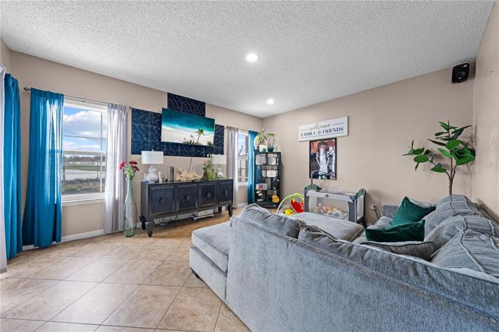 Image No.23-Propriété de 4 chambres à vendre à Kissimmee
