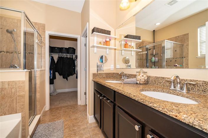 Image No.20-Propriété de 4 chambres à vendre à Kissimmee