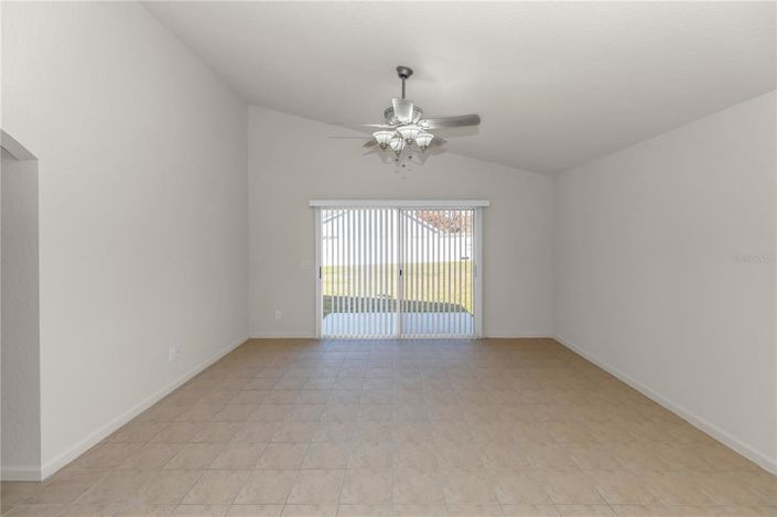 Image No.25-Propriété de 3 chambres à vendre à Kissimmee