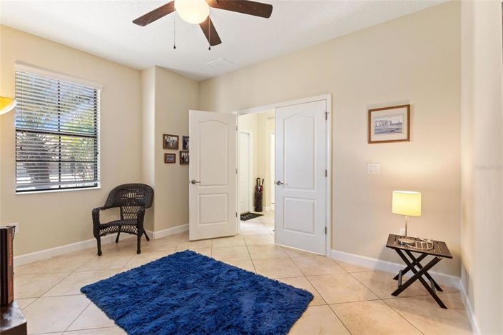 Image No.25-2 Bed Property for sale