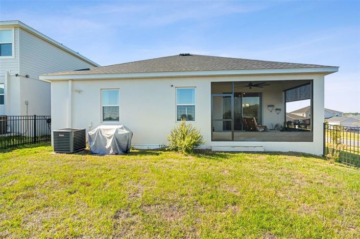 Image No.32-4 Bed Property for sale