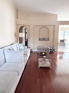 Image No.7-4 Bed Property for sale