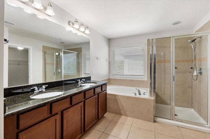 Image No.23-Propriété de 4 chambres à vendre à Kissimmee