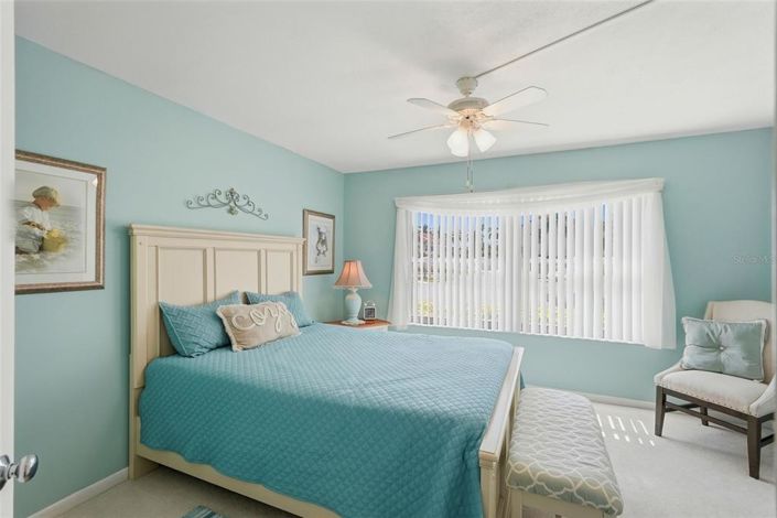 Image No.18-2 Bed Property for sale