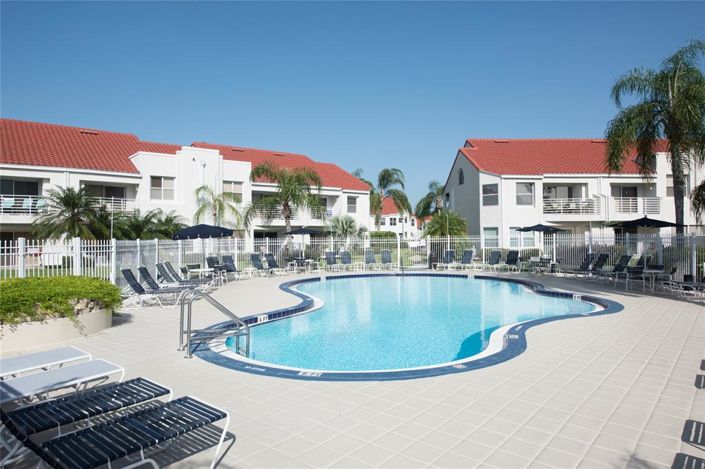 Image No.26-2 Bed Property for sale
